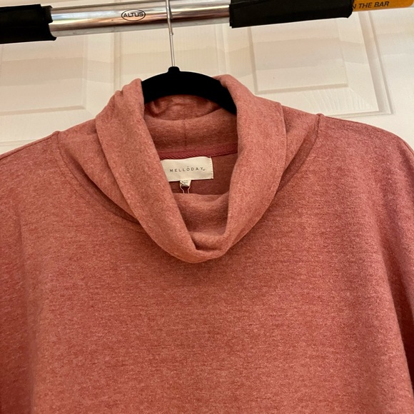 Melloday sweatshirt in a redish color - Picture 3 of 5